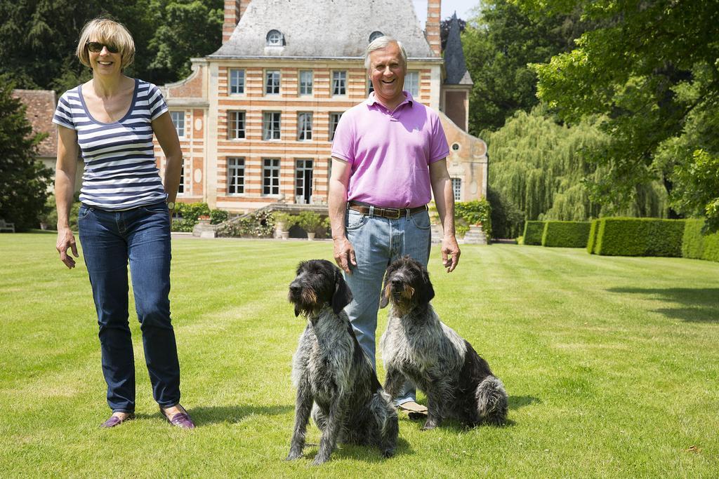 Chateau De Beneauville Bed & Breakfast Petiville  Eksteriør bilde